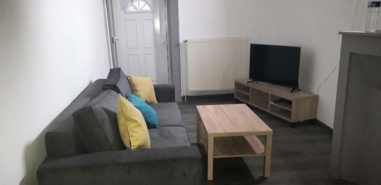 Appart Comme Chez Soi Pusignan Екстер'єр фото