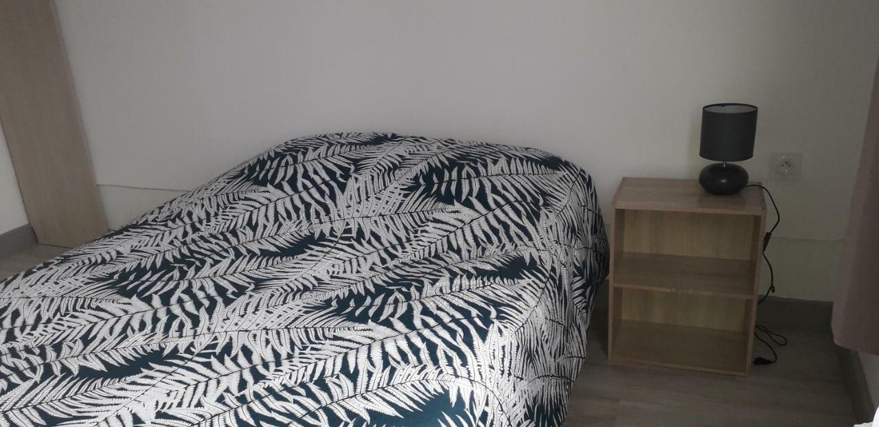 Appart Comme Chez Soi Pusignan Екстер'єр фото